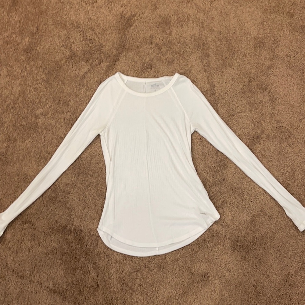long sleeved hollister shirt